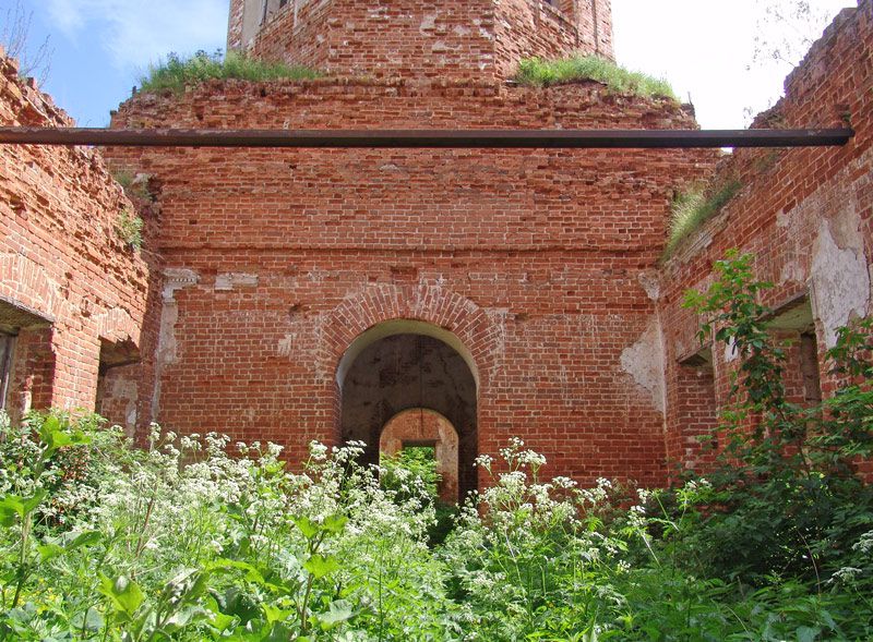 Церковь Троицы Живоначальной, Ушаково (Нерехтский район, Костромская область). интерьер и убранство