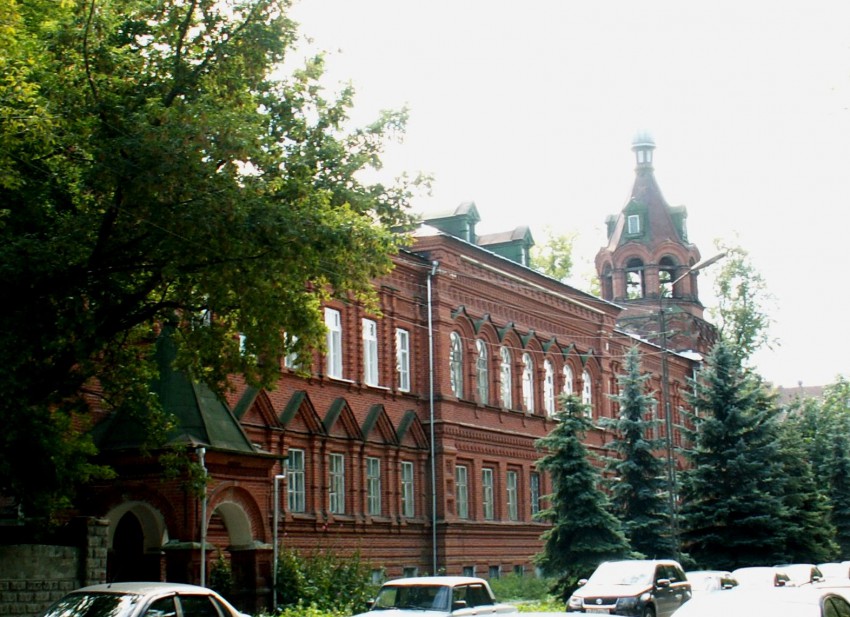 Часовня Кирилла и Мефодия при медицинском факультете УлГУ, Ульяновск (Ульяновск, город, Ульяновская область). фасады