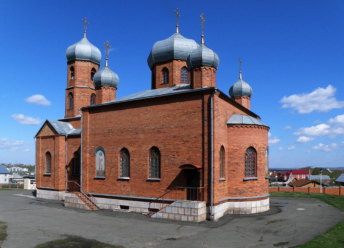 Церковь Пантелеимона Целителя, Белокуриха (Белокуриха, город, Алтайский край). фасады, Вид с юго-востока.