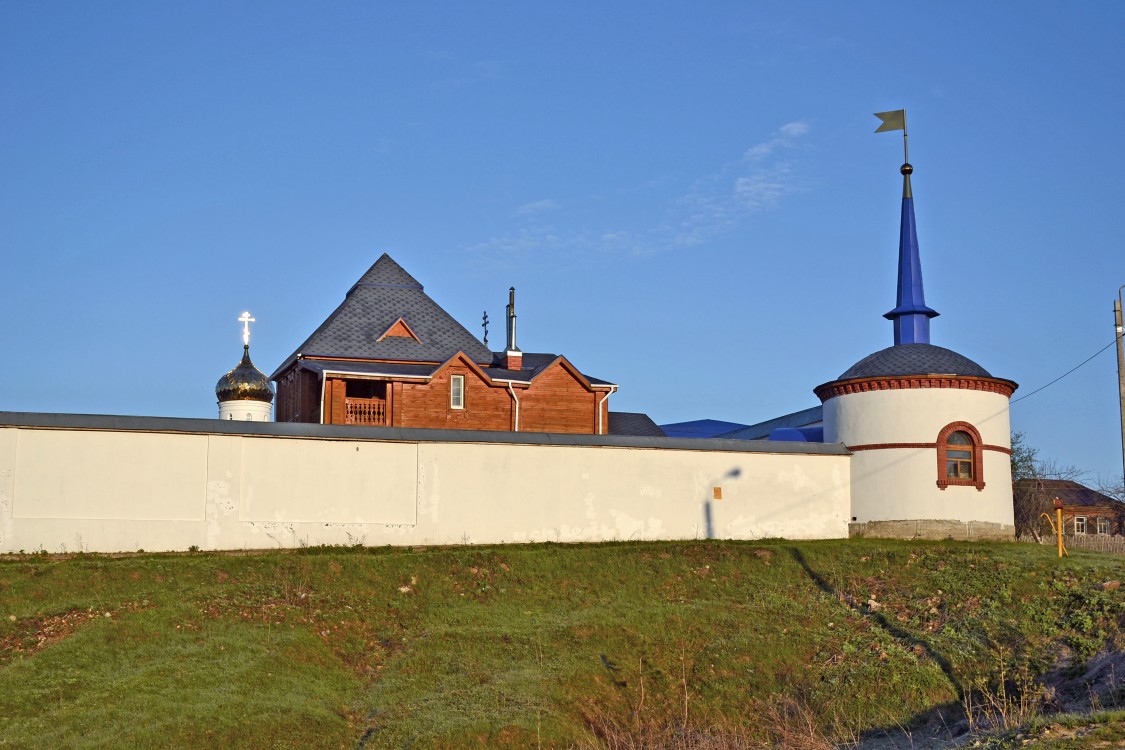 Богородице-Казанский Жадовский мужской монастырь, Самородки (Барышский район, Ульяновская область). архитектурные детали