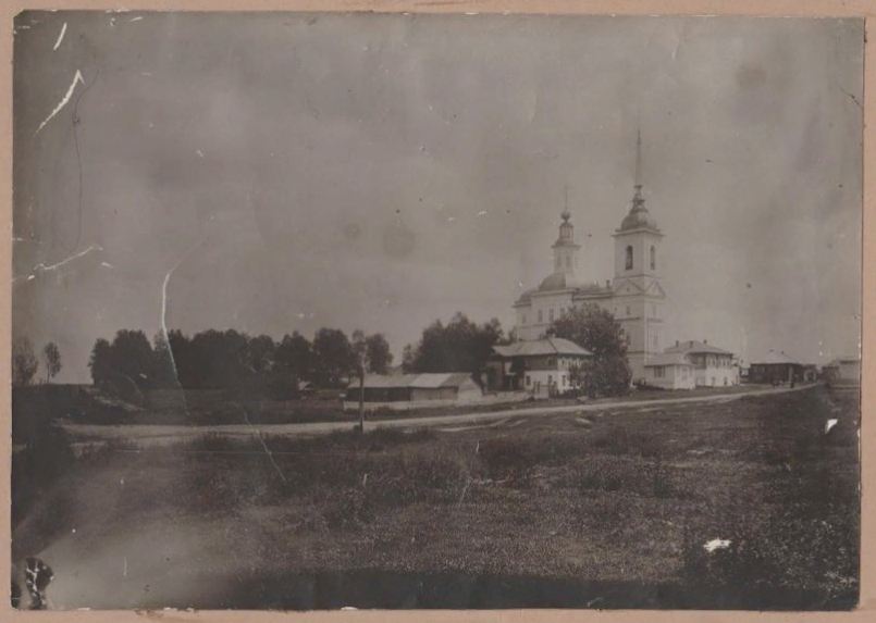 Бабушкина им., село. Церковь Происхождения Честных Древ Креста Господня. архивная фотография, Из собрания Тотемского музейного объединения ( с сайта goskatalog.ru)