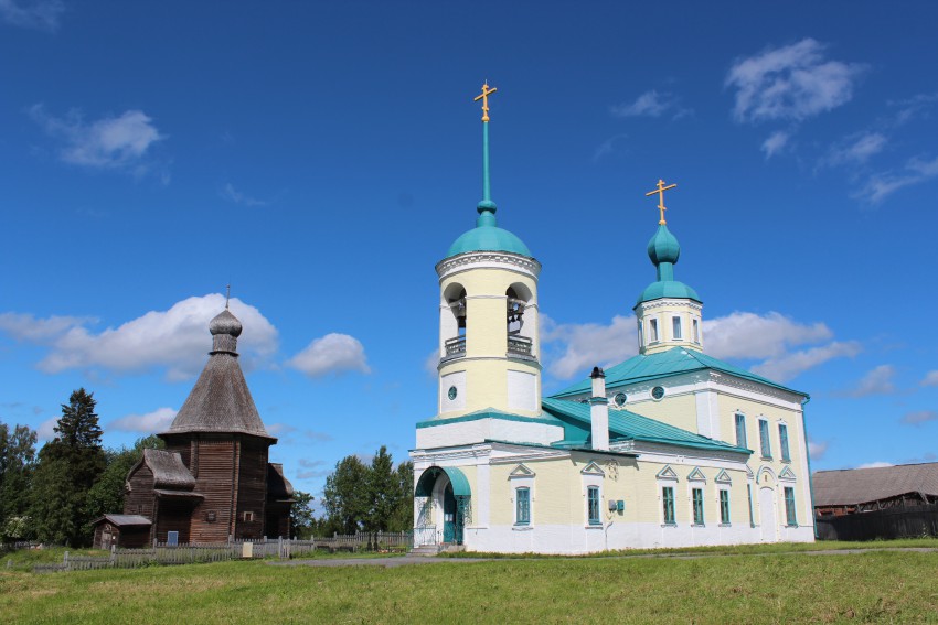Храмовый комплекс. Церкви Николая Чудотворца и Успения Пресвятой Богородицы, Новинки (Лявля) (Приморский район, Архангельская область). фасады