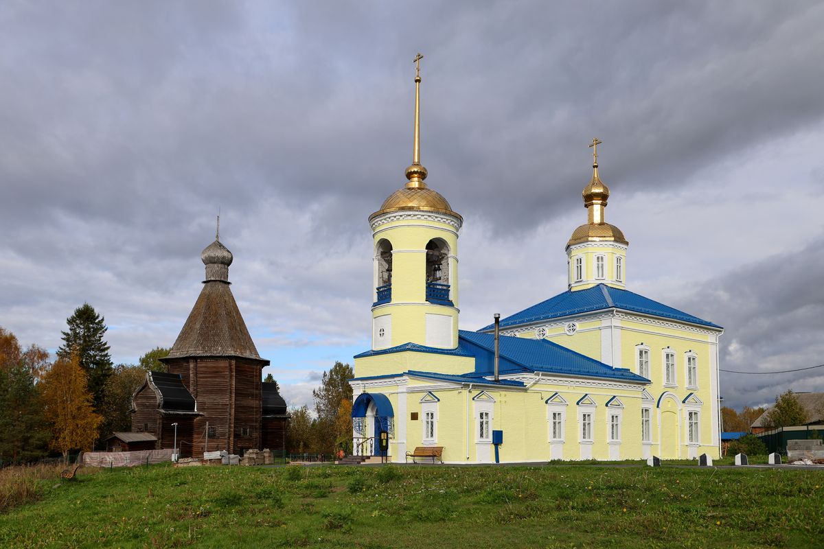 Храмовый комплекс. Церкви Николая Чудотворца и Успения Пресвятой Богородицы, Новинки (Лявля) (Приморский район, Архангельская область). фасады