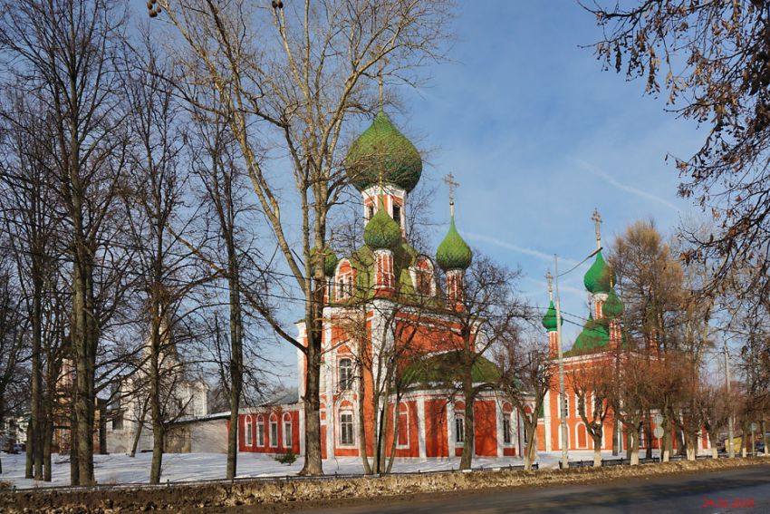 Богородицко-Сретенский Новодевичий монастырь, Переславль-Залесский (Переславский район и г. Переславль-Залесский, Ярославская область). фасады