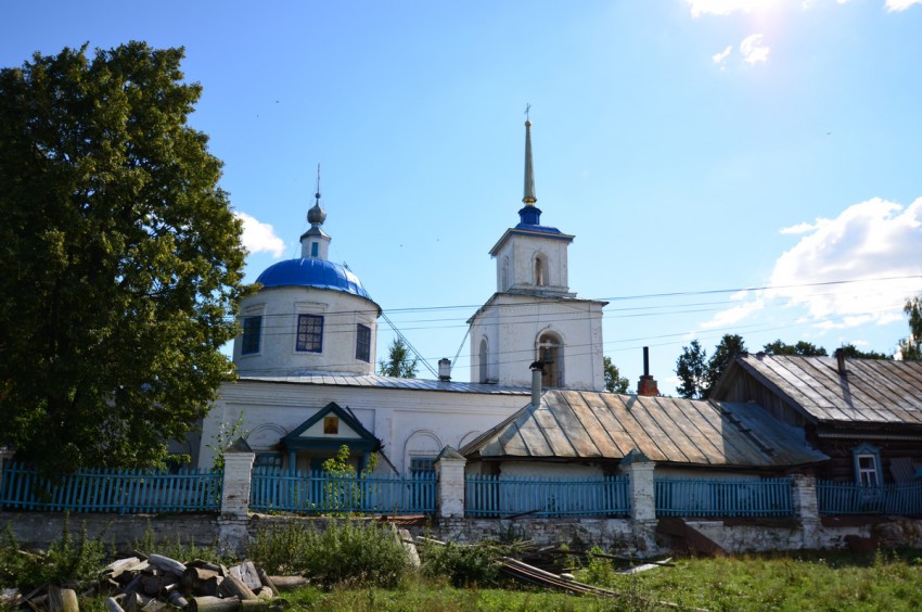 Богатырёво. Церковь Гурия Казанского. общий вид в ландшафте