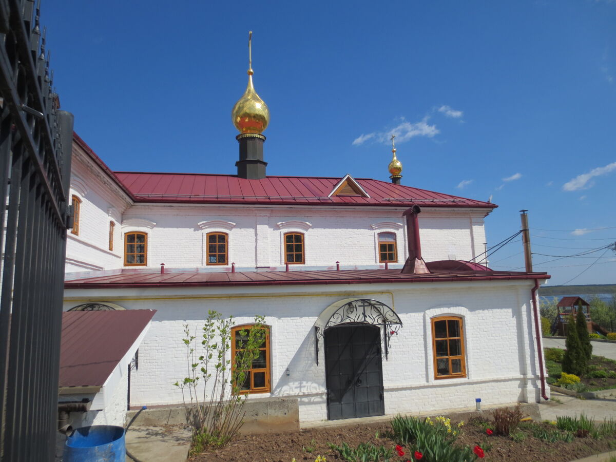 Церковь Казанской иконы Божией Матери, Безводное (Кстовский район, Нижегородская область). фасады