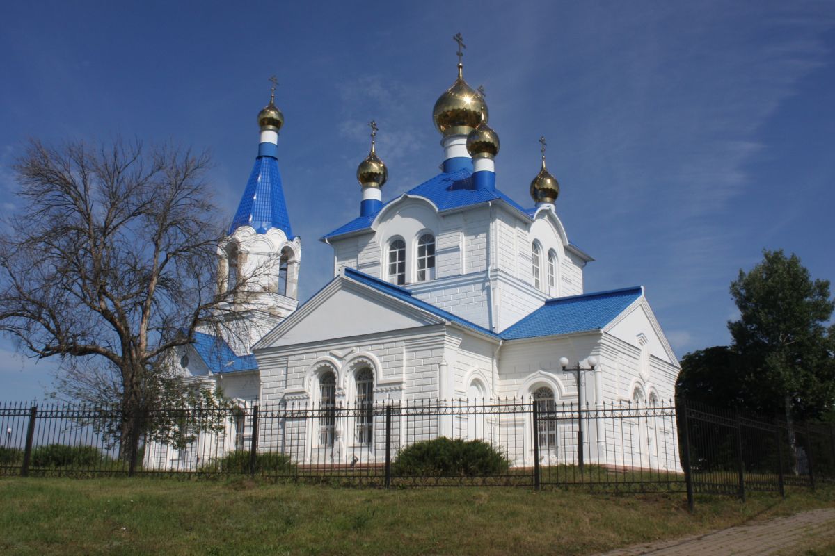 Церковь Покрова Пресвятой Богородицы, Волчья Александровка (Волоконовский район, Белгородская область). фасады