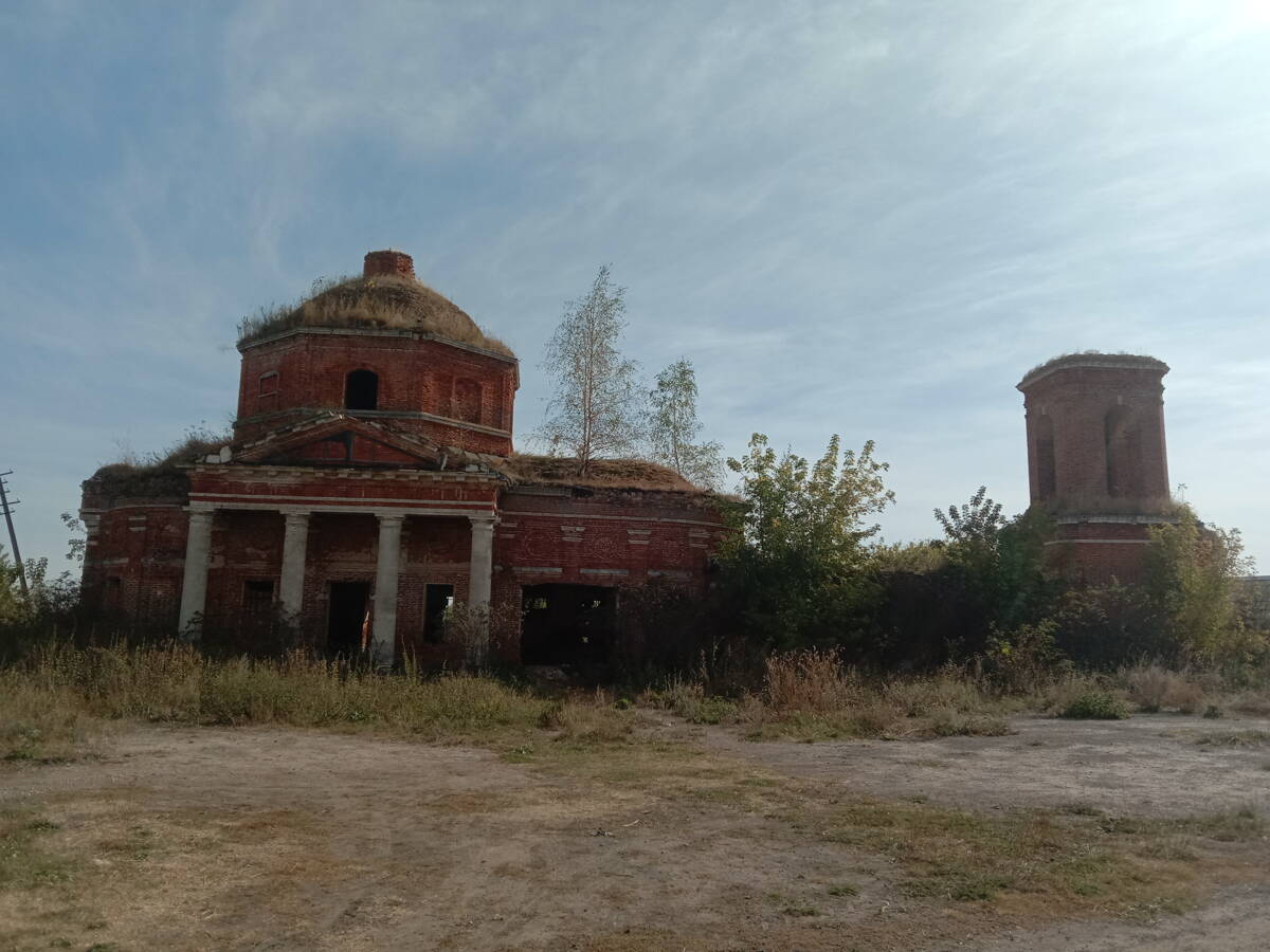 Церковь Благовещения Пресвятой Богородицы, Большие Озерки (Плавский район, Тульская область). фасады