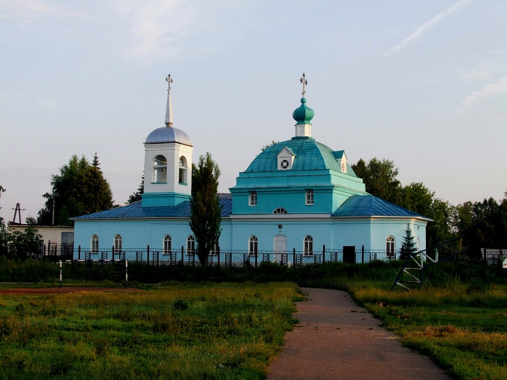 Белебей. Церковь Михаила Архангела. фасады