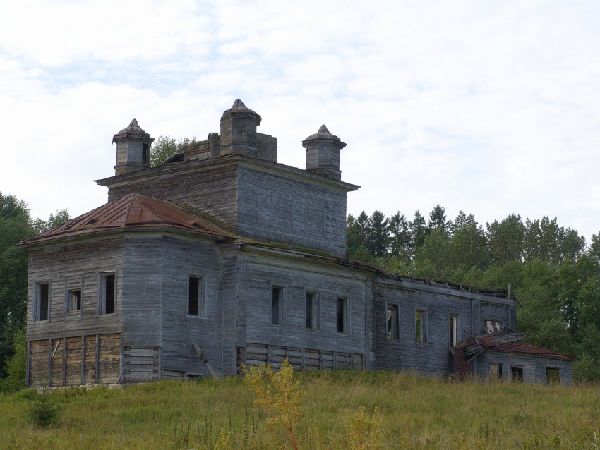 Бадожский Погост. Церковь Рождества Христова. фасады