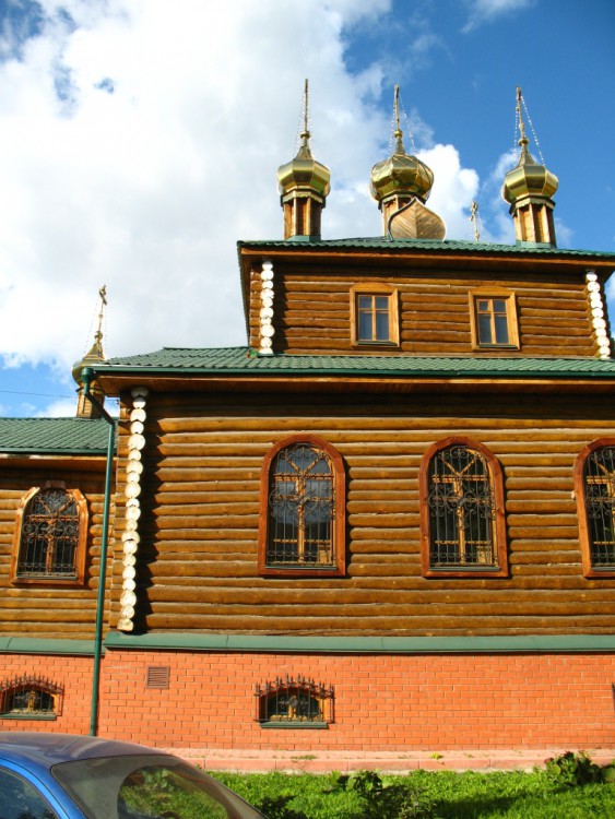 Ульяновск. Церковь Космы и Дамиана при Областной клинической больнице. фасады