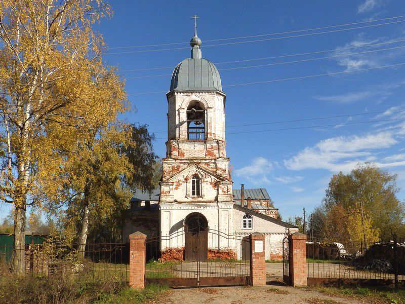 Симаково. Церковь Казанской иконы Божией Матери. общий вид в ландшафте