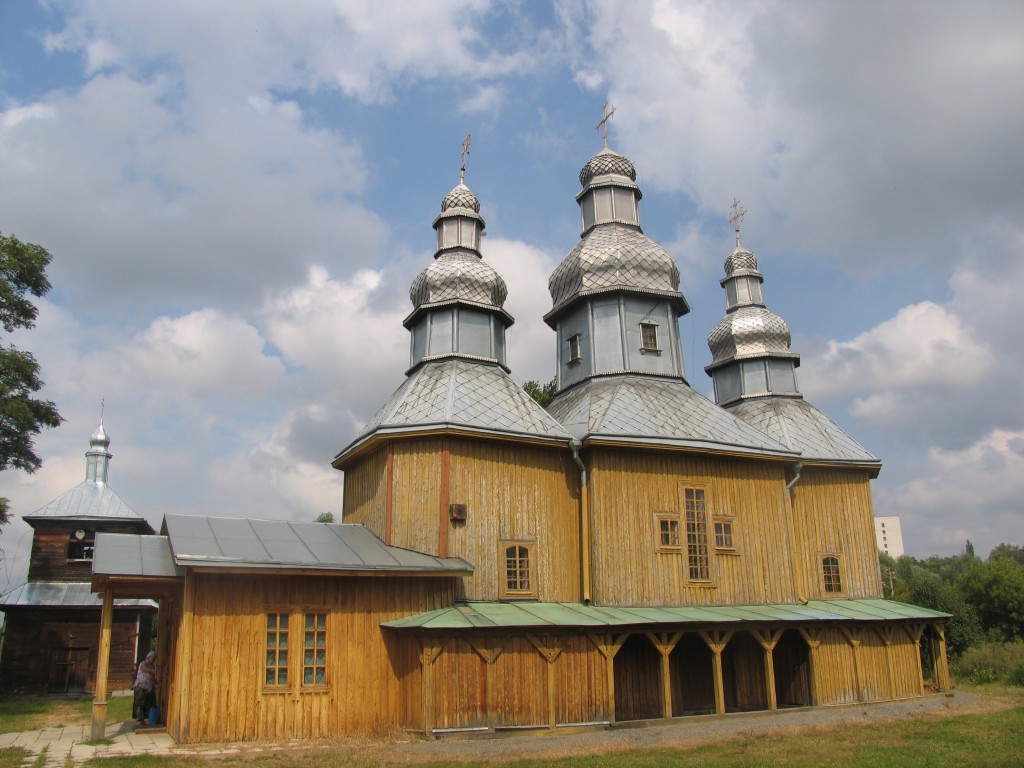 Церковь Покрова Пресвятой Богородицы, Фастов (Фастовский район, Украина, Киевская область). фасады