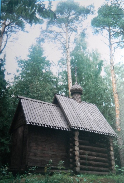 Часовня Никиты мученика при старообрядческом Молельном Камне (новая), Чёлохово (Егорьевский городской округ, Московская область). фасады