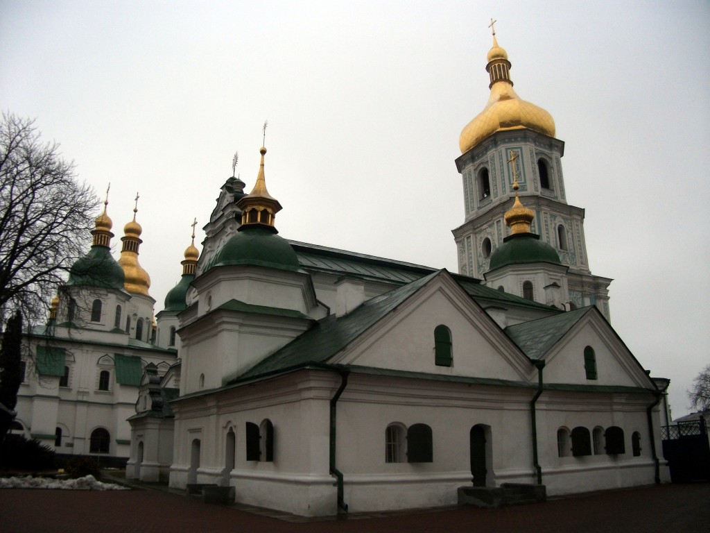 Киев. Церковь Рождества Христова. фасады
