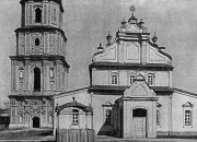 Церковь Рождества Христова, Колокольня и «Теплая София». Источник: Лукомский Г.К. «Киев: церковная архитектура XI–XIX века; византийское зодчество; украинское барокко». Мюнхен, 1923 г.<br>, Старый Киев, Шевченковский район, Украина, г. Киев