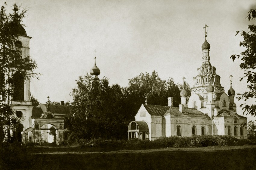 Храмовый комплекс. Церкви Сергия Радонежского и Николая Чудотворца, Сергиевское (Угличский район, Ярославская область). архивная фотография