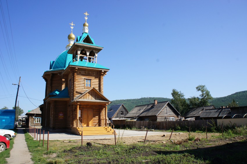 Богучаны. Церковь Петра и Павла. общий вид в ландшафте