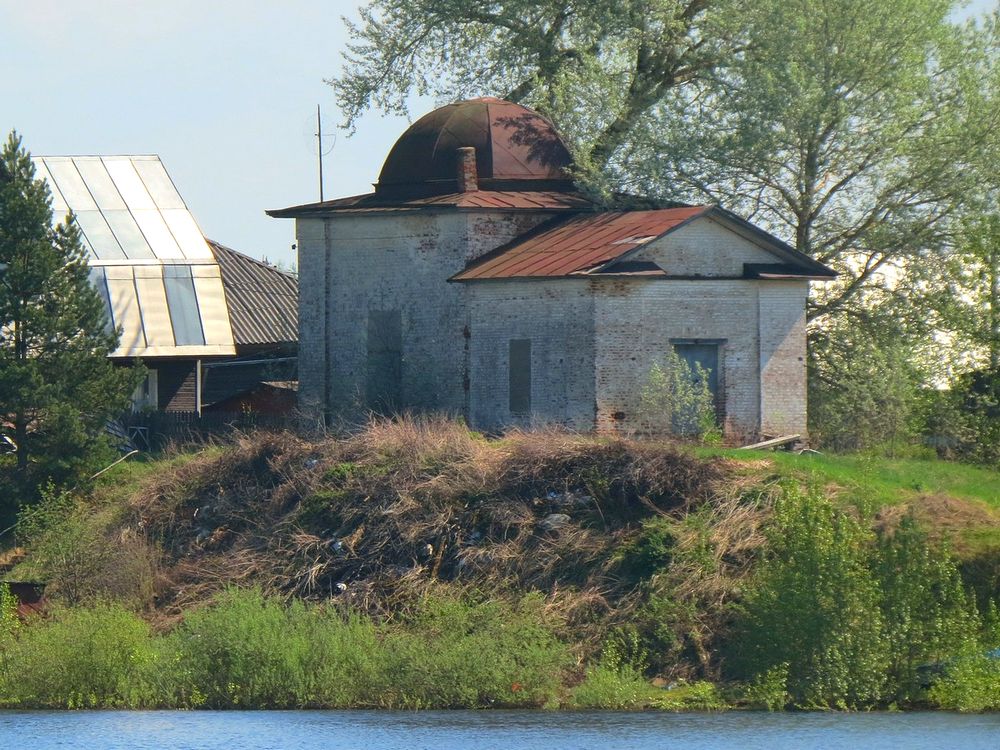 Часовня Димитрия Солунского, Чирково (Усть-Кубинский район, Вологодская область). фасады