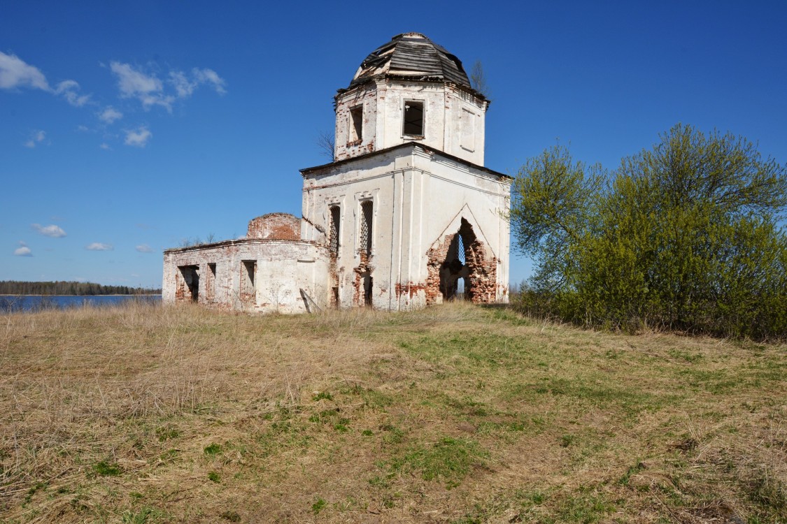 Борково. Церковь Троицы Живоначальной. фасады, Вид с юго-востока