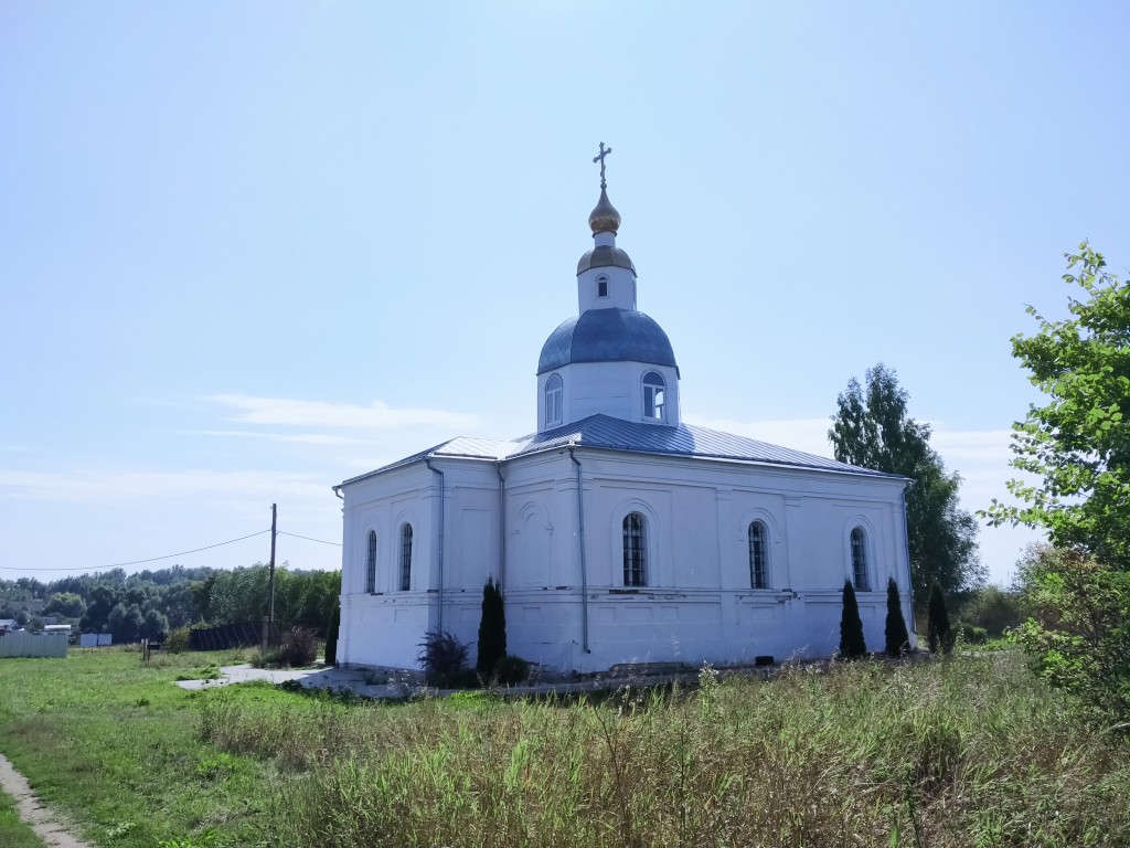 Мишино. Церковь Николая Чудотворца. общий вид в ландшафте