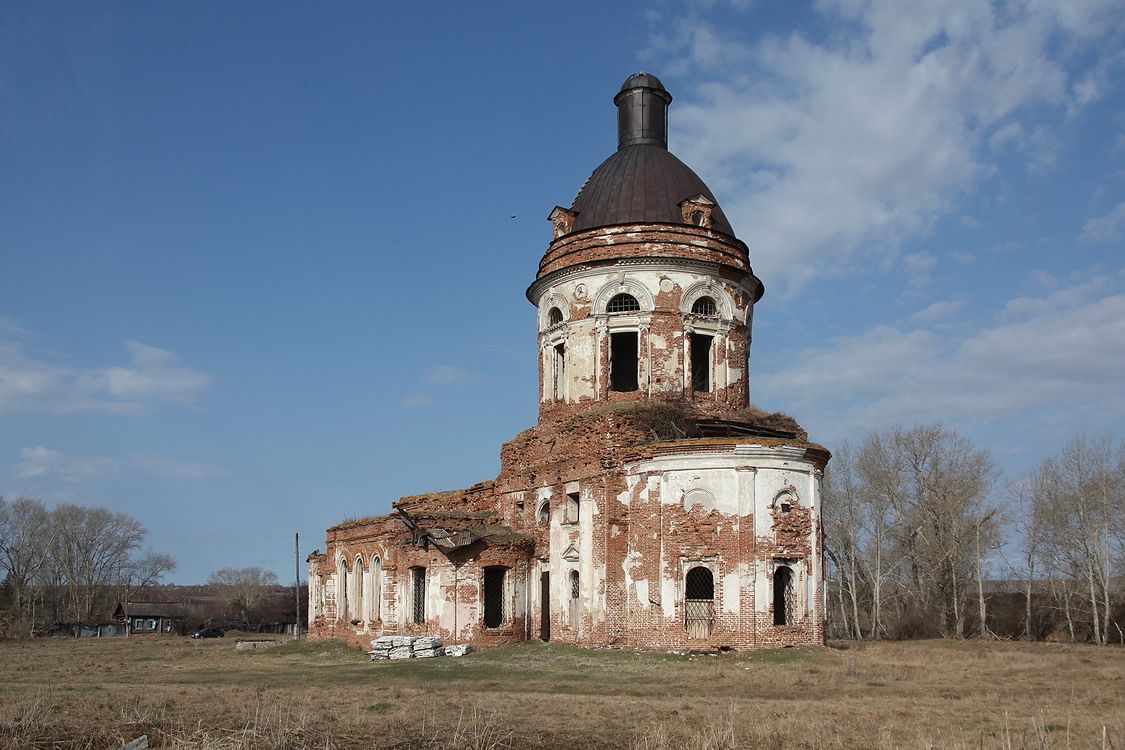 Церковь Макария Унженского и Желтоводского, Макарьевское (Далматовский район, Курганская область). фасады, Вид с юго-востока
