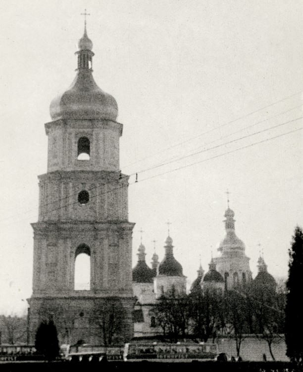 Ансамбль бывшего Софийского монастыря, Старый Киев (Шевченковский район, Украина, г. Киев). фасады