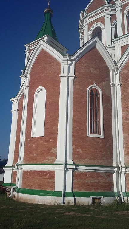 Церковь Александра Невского, Александровка (Грачёвский район, Оренбургская область). архитектурные детали, Алтарная часть