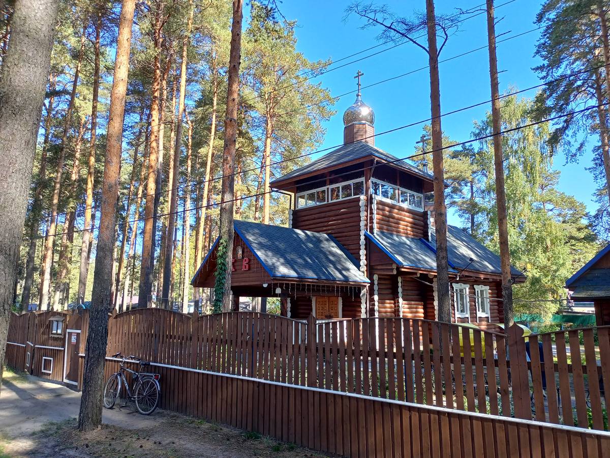 Церковь Феодоровской иконы Божией Матери, Ветлужский (Шарьинский район, Костромская область). фасады