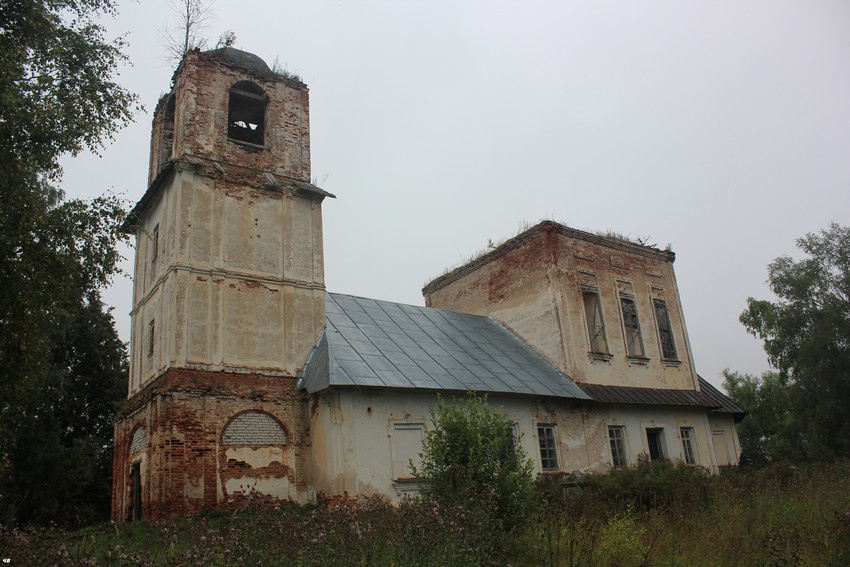 Церковь Воскресения Христова, Котлован (Удомельский городской округ, Тверская область). общий вид в ландшафте