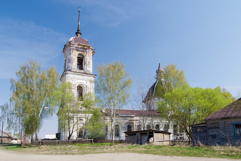 Церковь Троицы Живоначальной, Поречье (Бежецкий район, Тверская область). фасады