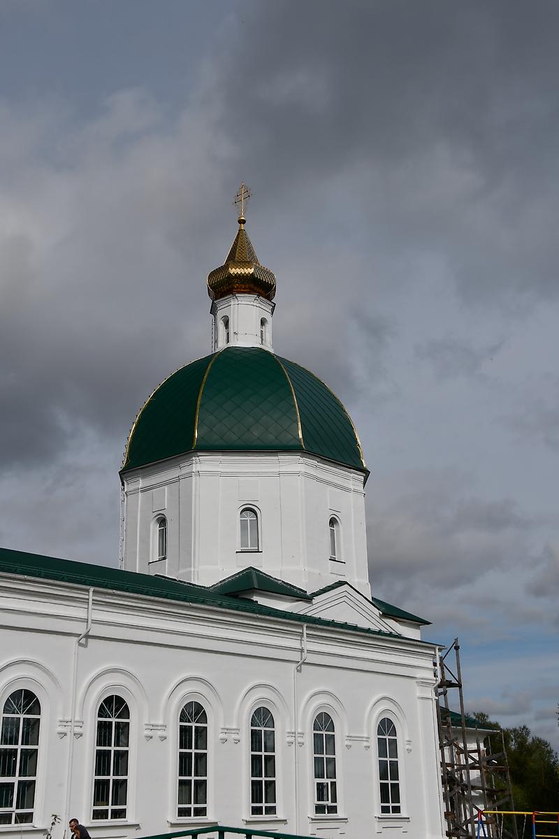 фасады. Церковь Троицы Живоначальной, Поречье (Бежецкий район, Тверская область)