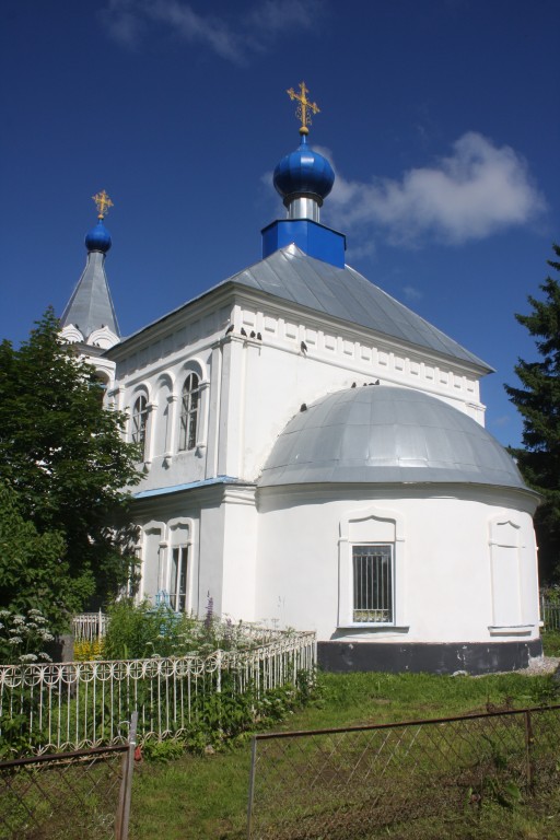 Церковь Николая Чудотворца, Красный Холм (Краснохолмский район, Тверская область). фасады