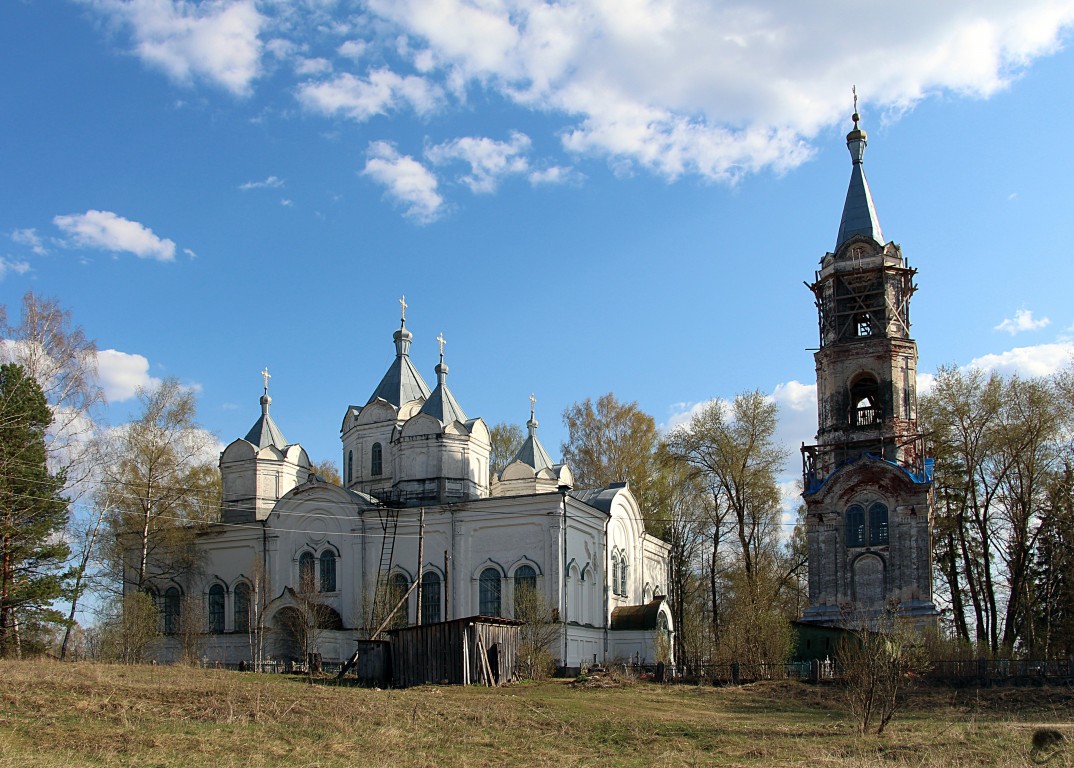 Кострецы. Церковь Успения Пресвятой Богородицы. фасады