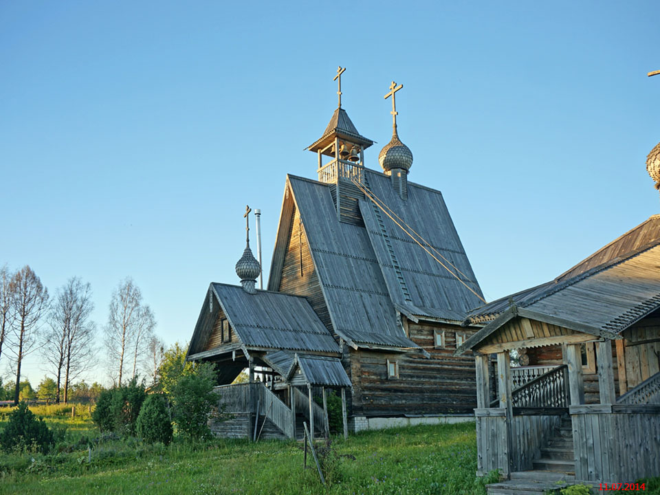 Зараменье. Церковь Амвросия Оптинского. фасады