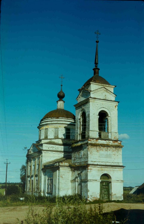 Назарово. Церковь Петра и Павла. фасады, 1994