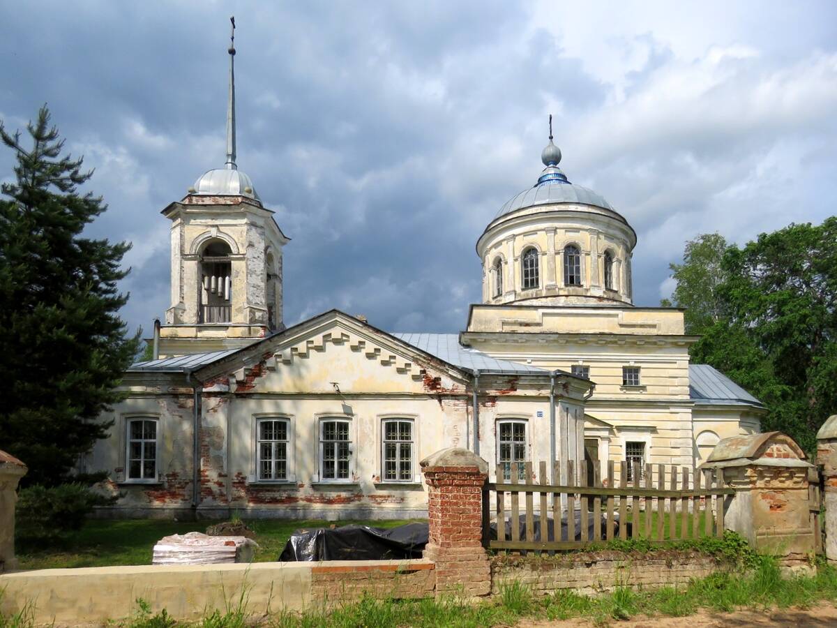 Церковь иконы Божией Матери 