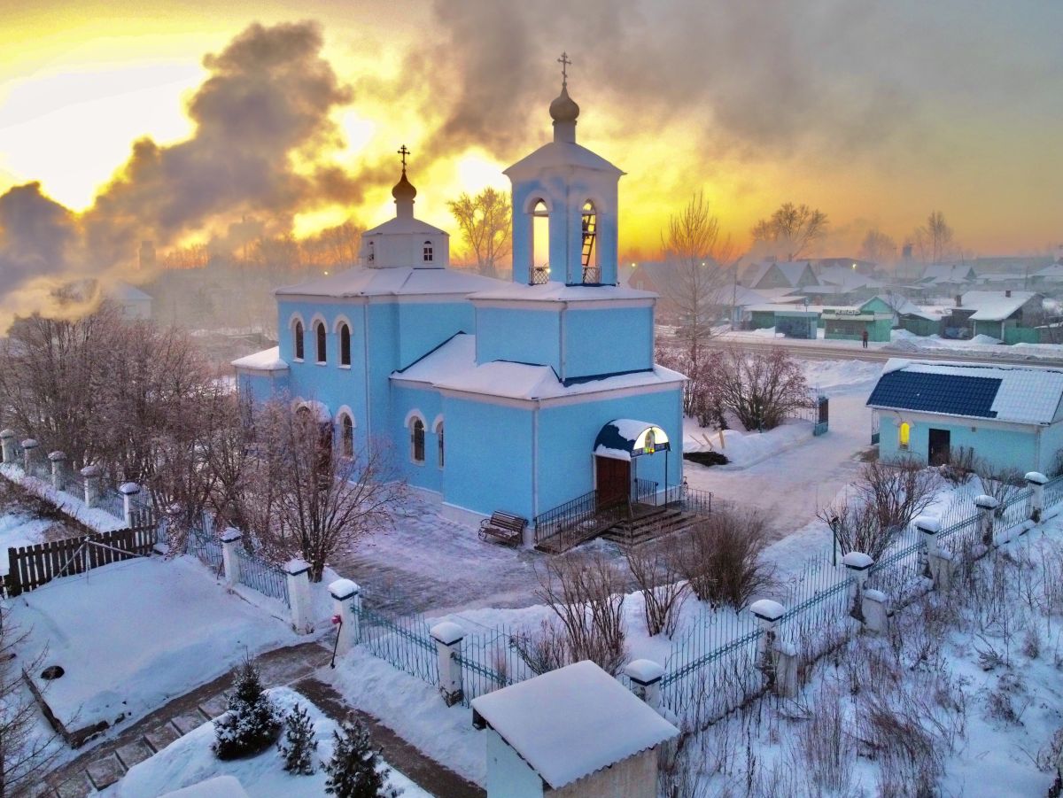 Назарово. Церковь Покрова Пресвятой Богородицы. художественные фотографии, Утром в дым,у вид на восход