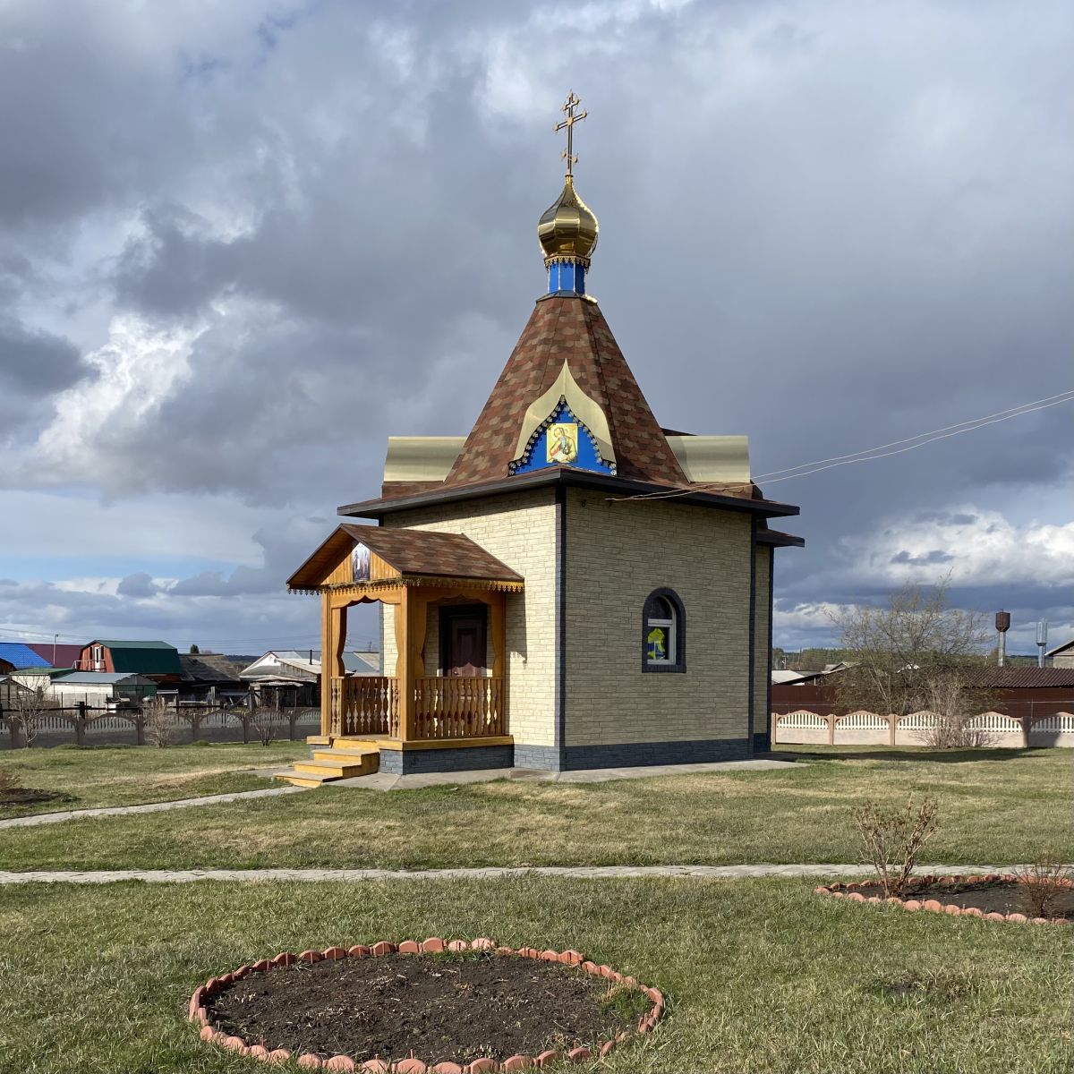 Часовня Кирилла и Мефодия, Талое (Емельяновский район, Красноярский край). фасады, Вид с ЮЗ