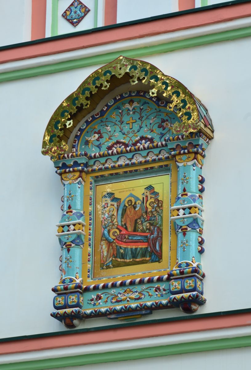 Церковь Успения Пресвятой Богородицы, Гусев (Гусевский городской округ, Калининградская область). архитектурные детали