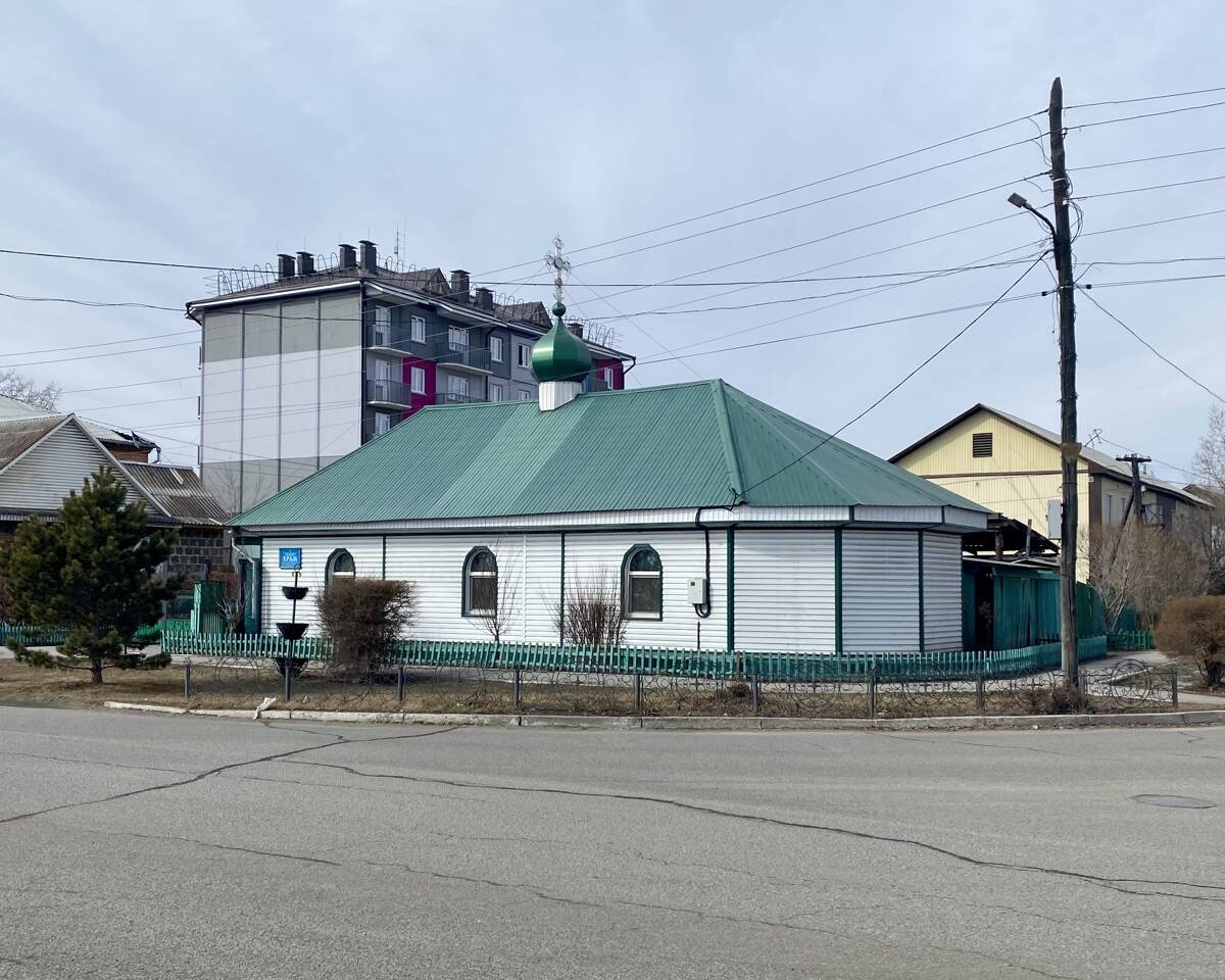 Церковь Александра Невского (временная), Усть-Абакан (Усть-Абаканский район, Республика Хакасия). фасады, Вид с улицы Октябрьская