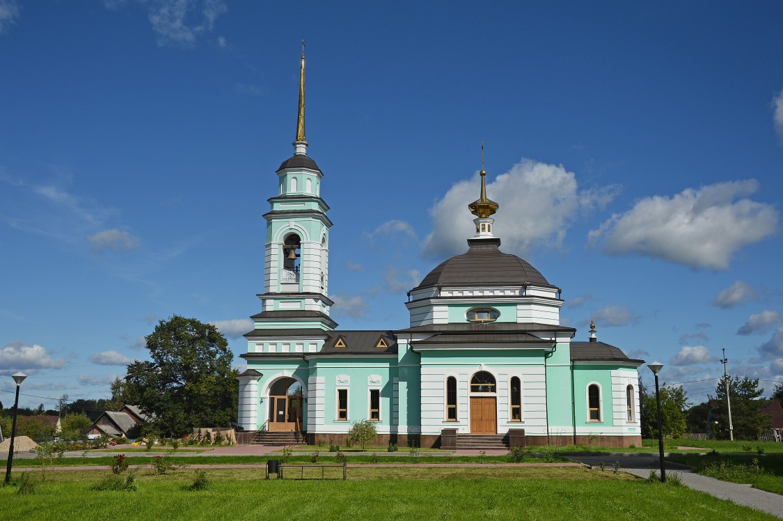 Церковь Сергия Радонежского, Дмитрова Гора (Конаковский район, Тверская область). фасады