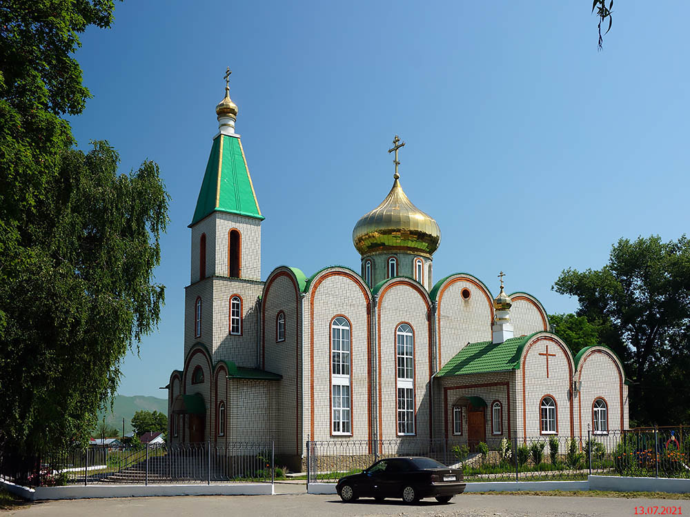 Зеленчукская. Церковь Петра и Павла. фасады