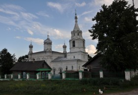 Карамышево. Церковь Иоанна Богослова