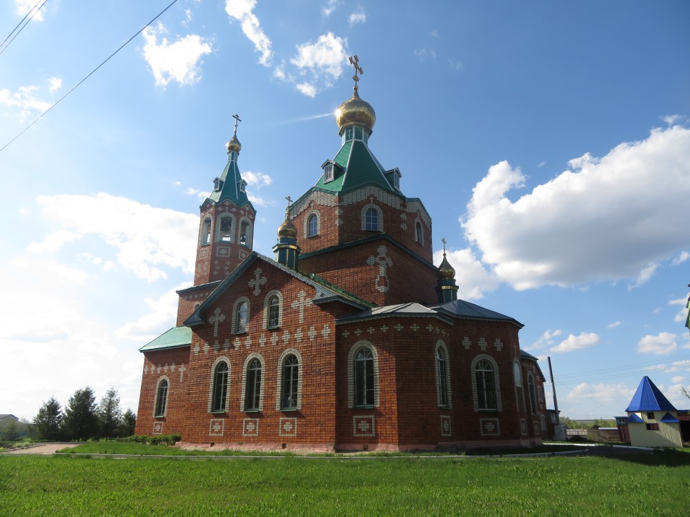 Церковь Троицы Живоначальной, Тойси (Батыревский район, Республика Чувашия). фасады