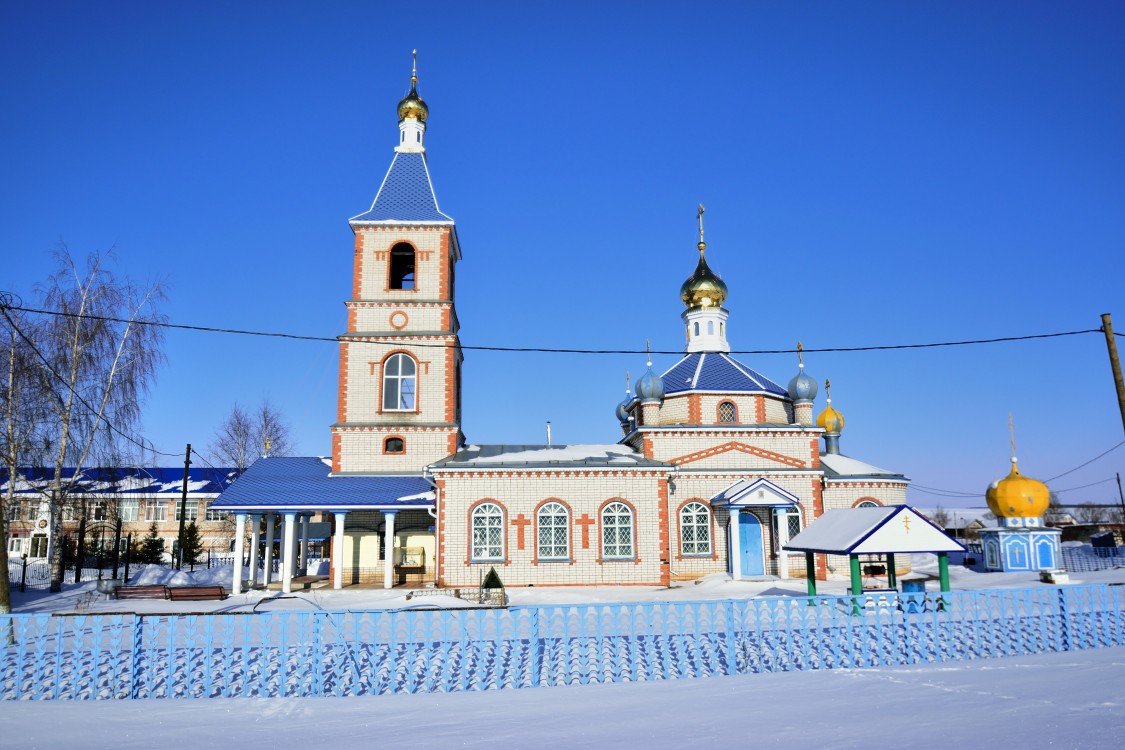 Церковь Рождества Христова, Новые Шимкусы (Яльчикский район, Республика Чувашия). общий вид в ландшафте