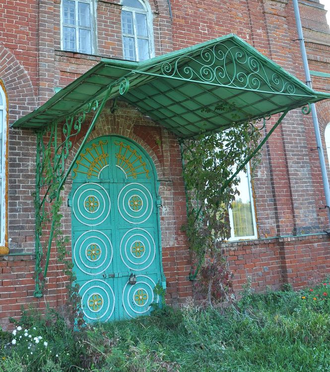 Церковь Троицы Живоначальной, Высоковка Вторая (Канашский район и г. Канаш, Республика Чувашия). архитектурные детали