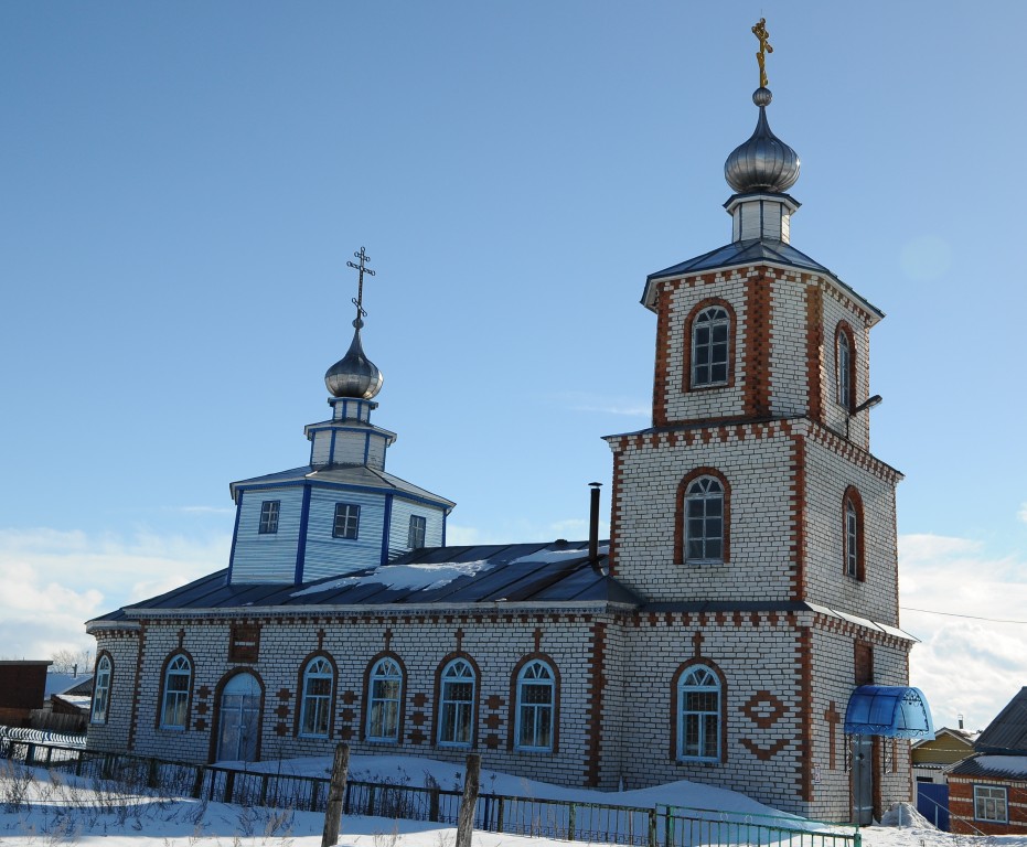 Яншихово-Норваши. Церковь Василия Великого. фасады