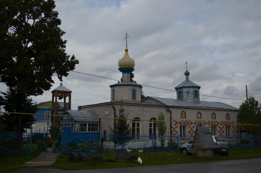 Церковь Владимира равноапостольного, Старые Шимкусы (Янтиковский район, Республика Чувашия). общий вид в ландшафте