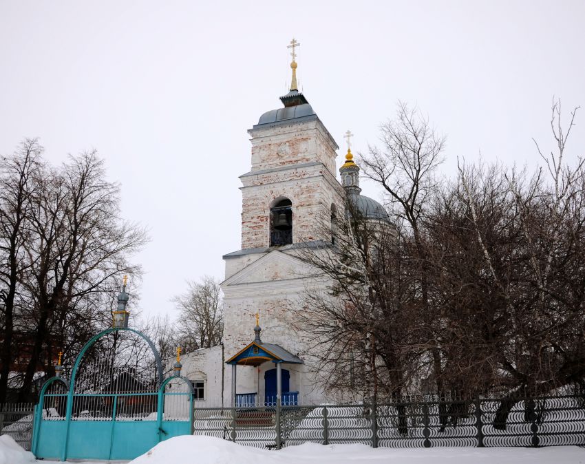 Церковь Троицы Живоначальной, Челкасы (Урмарский район, Республика Чувашия). архитектурные детали